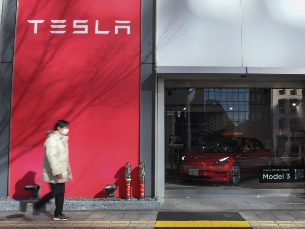 Tesla phát triển xe điện riêng dành cho Trung Quốc