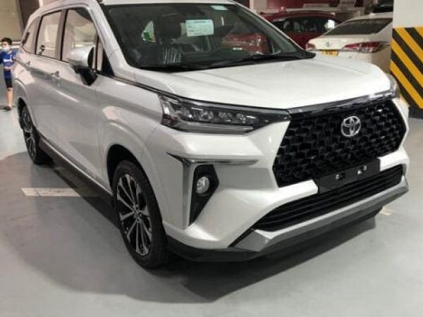 Xe MPV tháng 3: tân binh Toyota Veloz bất ngờ đánh bại ‘đàn anh’ Toyota Innova