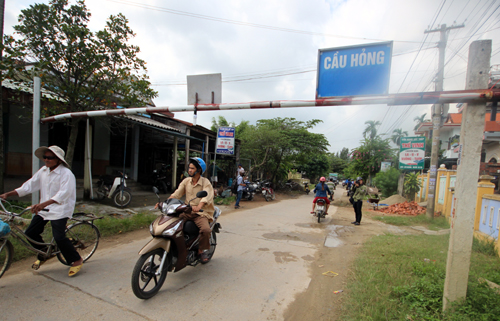 Cần 20 tỷ đồng sửa chữa cầu lún gần nửa mét ở Quảng Nam