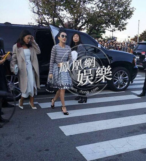 Diện váy 6 triệu đồng, Chương Tử Di tỏa sáng không thua kém ai tại đám cưới Song - Song