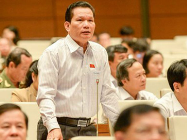 Đề xuất lùi thời gian thay đổi cách tính lương hưu với lao động nữ