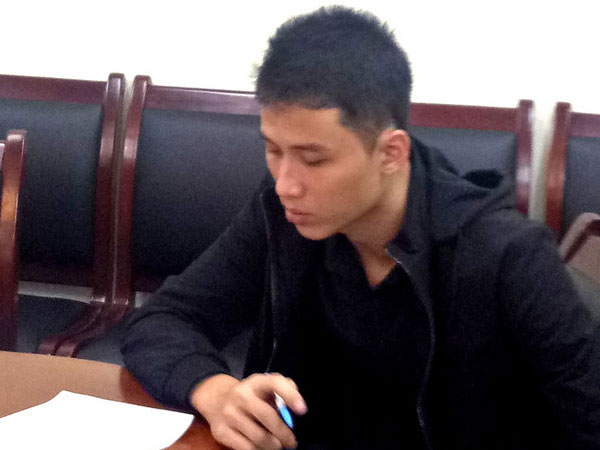 Nam sinh 9X lấy Vertu sau khi sát hại phụ nữ tại chung cư cao cấp