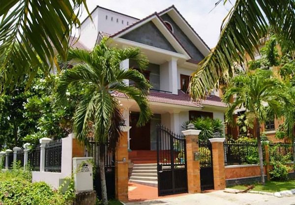 Sắp hết năm, trồng ngay những cây này trước nhà để đón nhiều tài lộc