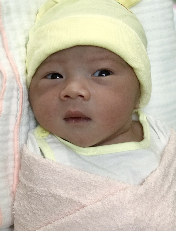 Hiền Trang Cổng mặt trời gặp khó khăn khi vượt cạn lần hai