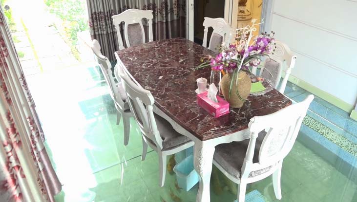 Ngất ngây biệt thự hoàng gia của Hồ Quỳnh Hương Ngất ngây biệt thự hoàng gia của Hồ Quỳnh Hương