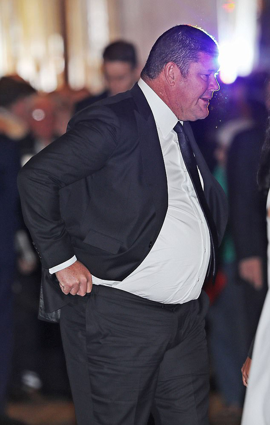 Tỷ phú sòng bài phát tướng quá đà sau khi chia tay Mariah Carey