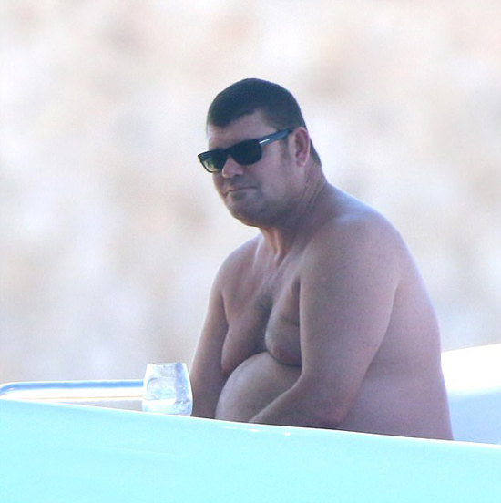 Tỷ phú sòng bài phát tướng quá đà sau khi chia tay Mariah Carey