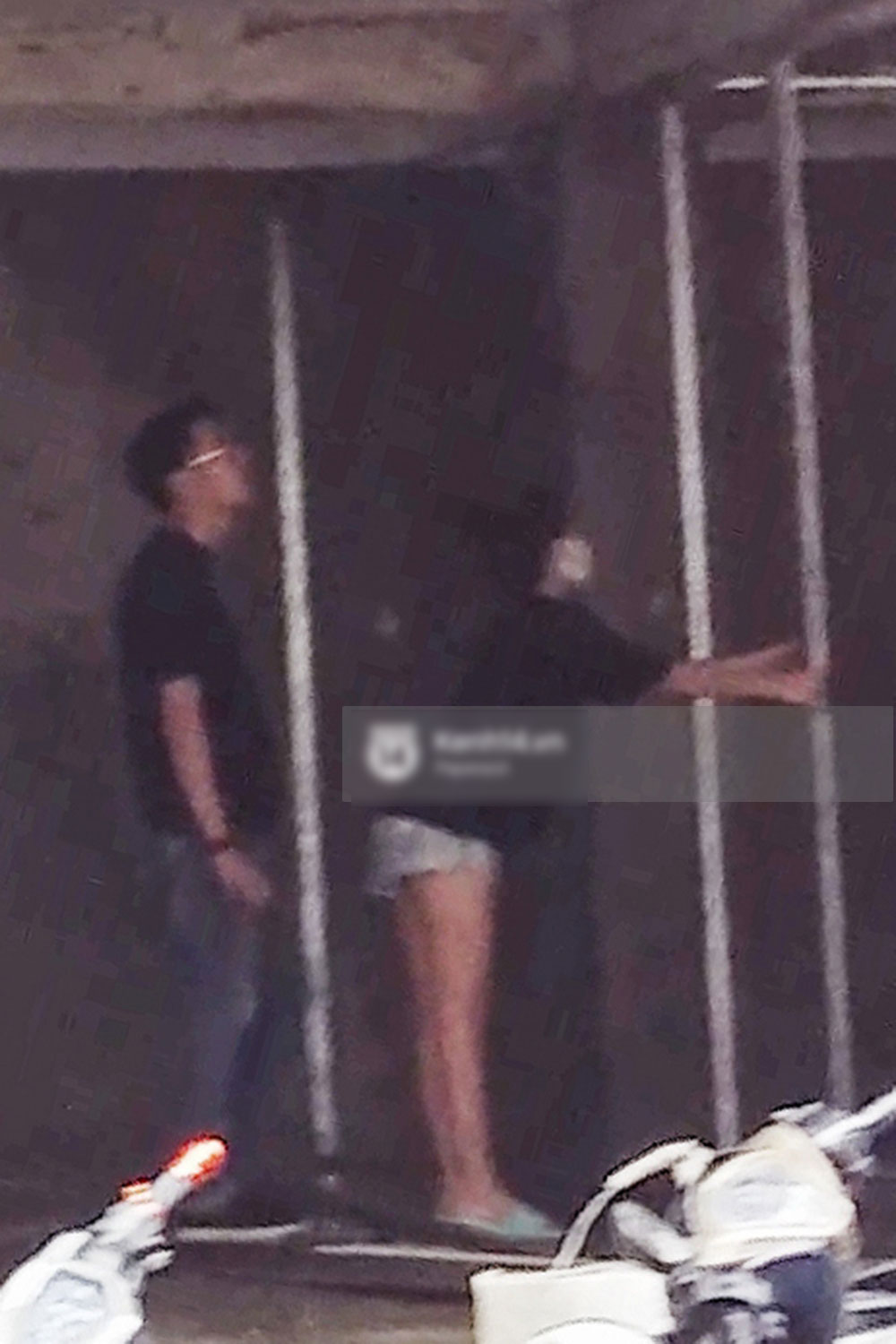 Midu bị bắt gặp thân thiết cùng trai lạ trong thời điểm Phan Thành công khai bạn gái mới