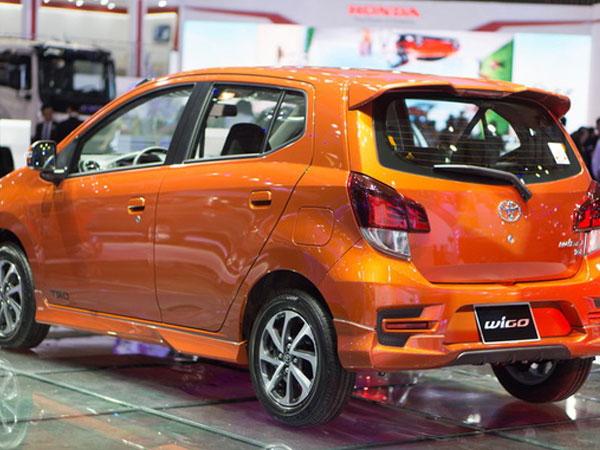 Toyota Việt Nam tạm hoãn bán xe Wigo và Fortuner mới