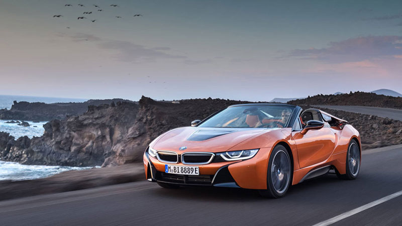 BMW i8 Roadster ra mắt, mạnh 369 mã lực