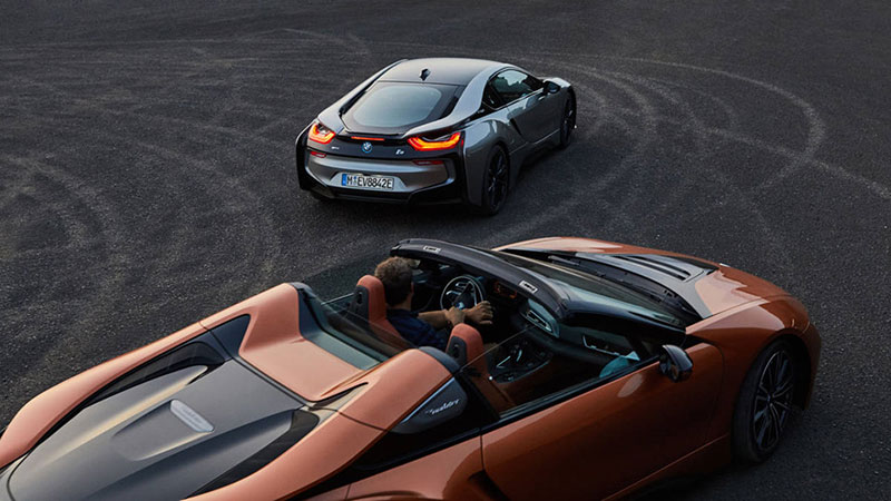 BMW i8 Roadster ra mắt, mạnh 369 mã lực