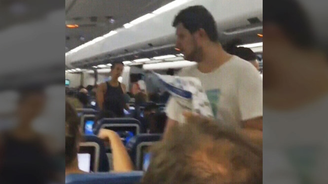 Hãng hàng không bị phạt nặng vì để khách chờ lâu