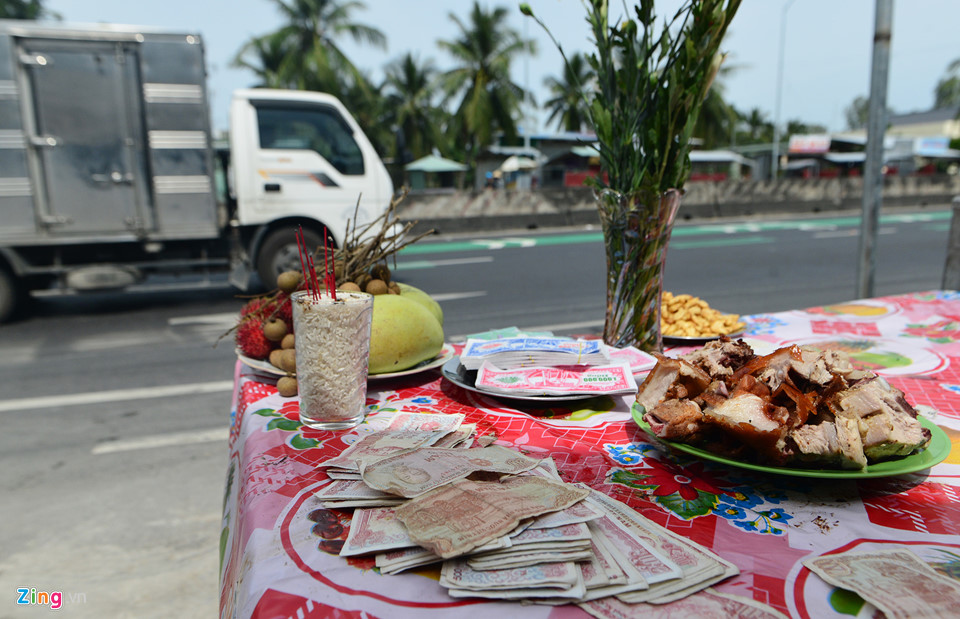 Cảnh vắng lặng ngày BOT Cai Lậy xả trạm
