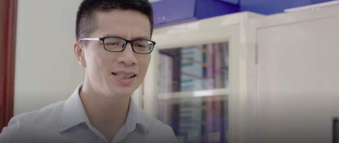 Ngược chiều nước mắt: Mạnh Trường tái mặt vì bị đồng nghiệp mỉa mai là bám váy đàn bà Ngược chiều nước mắt: Mạnh Trường tái mặt vì bị đồng nghiệp mỉa mai là bám váy đàn bà