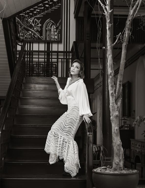 Diện lại đồ cũ, nhưng danh ca Thanh Hà vẫn sành điệu và đẳng cấp hơn bội phần