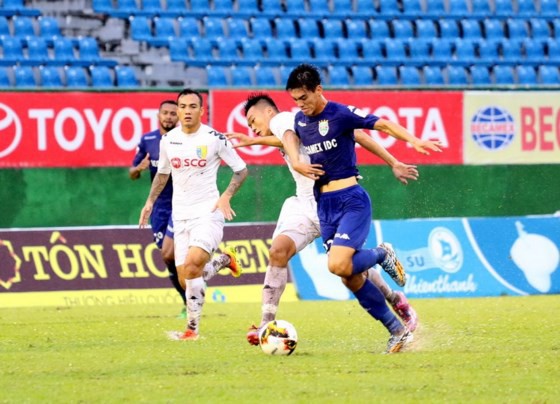 HLV Park Hang Seo bổ sung hai cầu thủ vào U23 Việt Nam