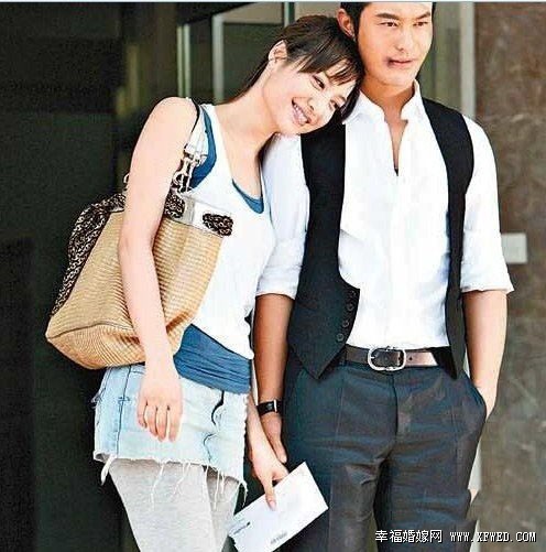 Những người yêu cũ không đỡ được của Cbiz: Kẻ tranh thủ dựa hơi tình địch, người mỉa mai tình cũ là đôi giày không vừa chân Những người yêu cũ không đỡ được của Cbiz: Kẻ tranh thủ dựa hơi tình địch, người mỉa mai tình cũ là đôi giày không vừa chân