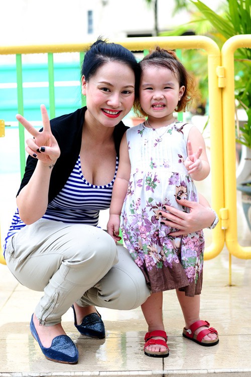 Vợ cũ MC Thành Trung nói về việc Thu Thủy ly hôn: Nghe như chuyện của mình, đàn ông bỏ bê vợ con chỉ có theo bồ nhí!