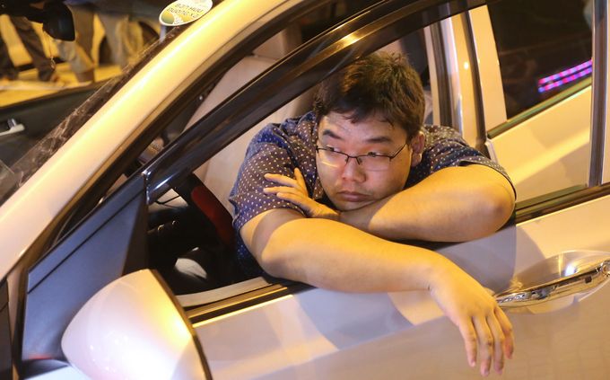 Tài xế đòi thối 100 đồng, BOT Cai Lậy xả trạm lần ba giữa đêm