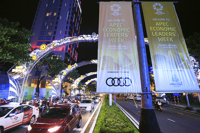 Đà Nẵng trang hoàng đón APEC