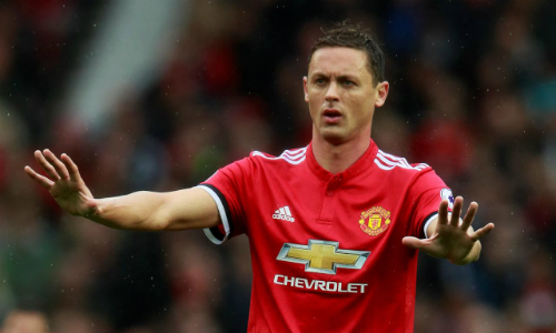 Neville: Chelsea đang trả giá vì bán Matic