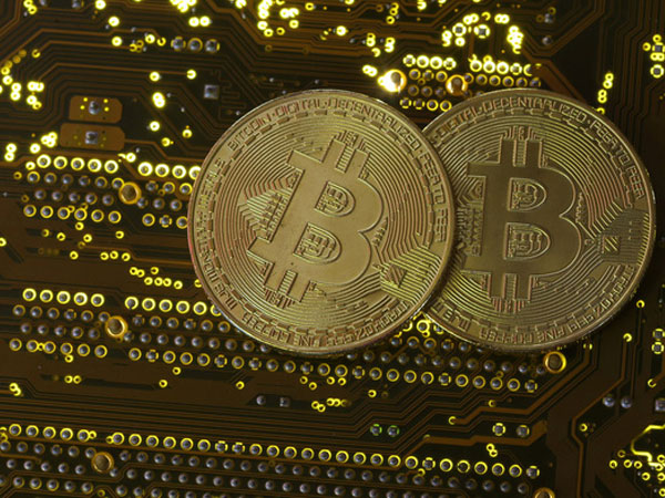 Đồng Bitcoin lại lập kỷ lục mới về giá, hơn 6.500 USD/bitcoin