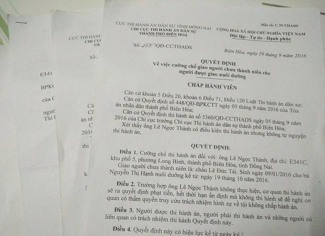 Mâu thuẫn với bố mẹ chồng khi mang thai, đến lúc sinh con, người phụ nữ cũng bị cướp trắng quyền làm mẹ