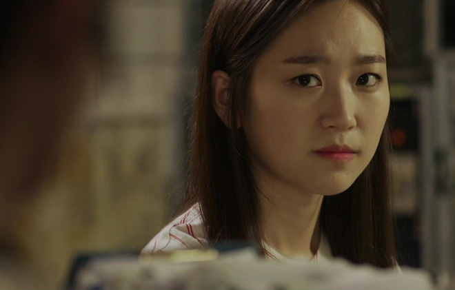 Khó chịu với con dâu ăn bám, mẹ chồng ngã ngửa khi biết sự thật đằng sau