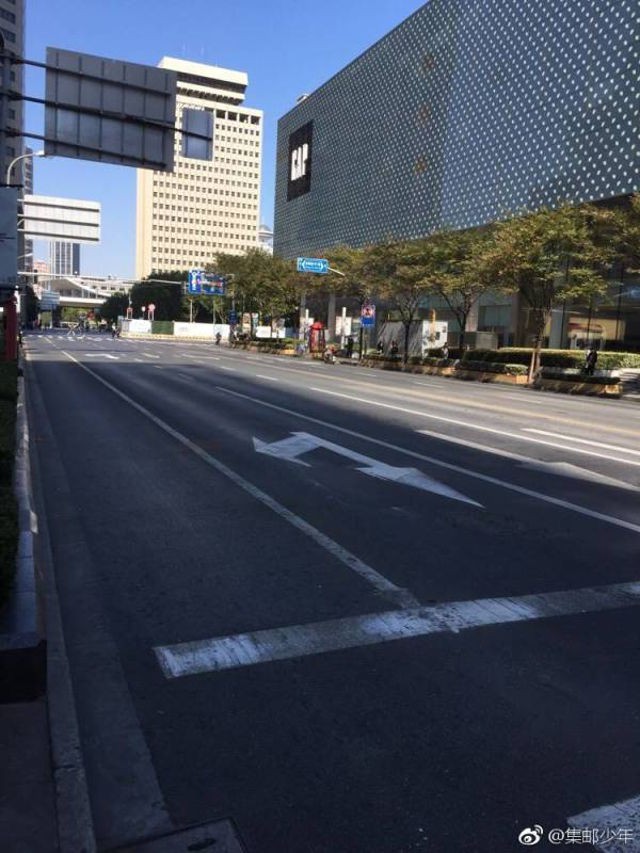 Vì sao Thượng Hải đột nhiên vắng vẻ như thành phố bỏ hoang?