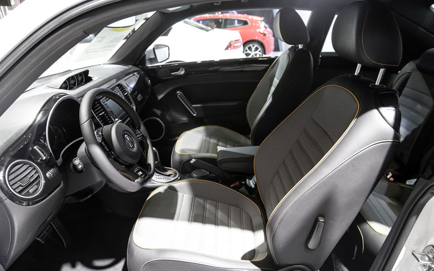 Chi tiết con bọ Beetle Dune giá 1,47 tỷ đồng