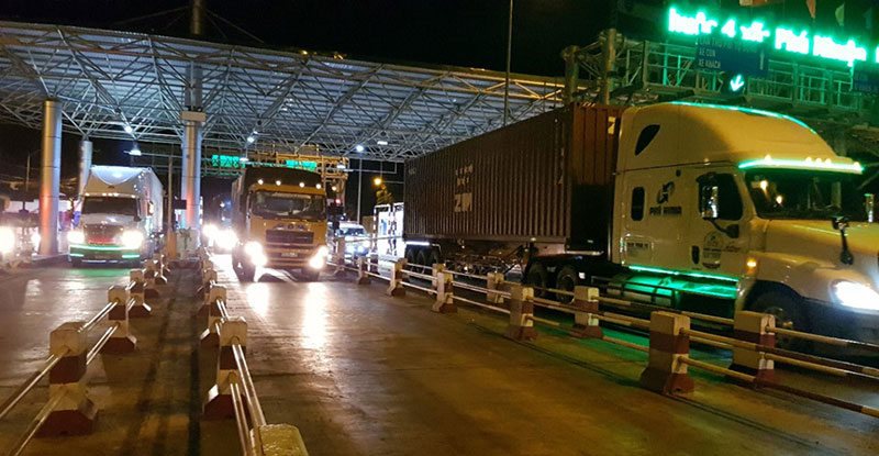 BOT Cai Lậy đã có 100 đồng trả tài xế vào lúc nửa đêm