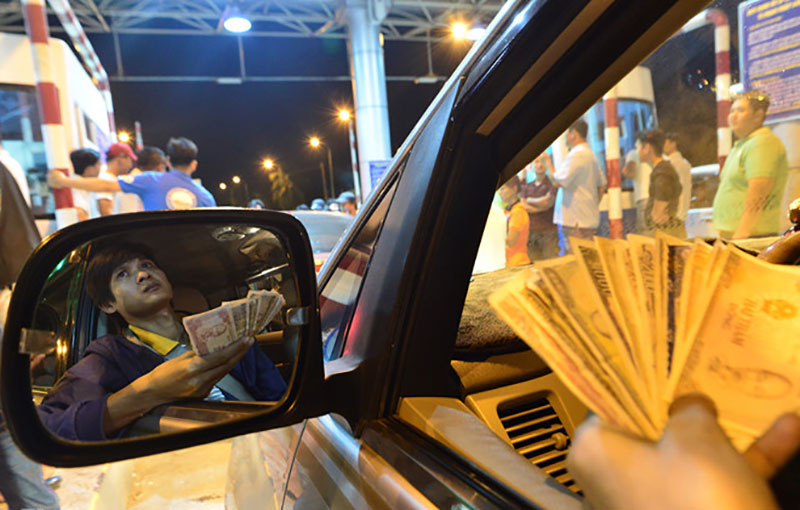 Có 1.500 tờ 100 đồng, BOT Cai Lậy vẫn xả trạm 3 lần trong 90 phút