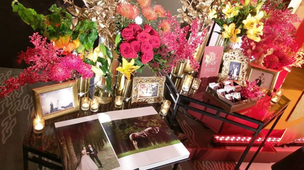 Lễ cưới tài tử Bao Thanh Thiên gặp sự cố vì váy cô dâu bị cháy