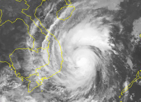 Bão số 12 đổ bộ vào Phú Yên - Bình Thuận