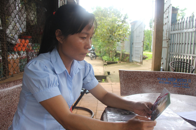 Nước mắt người mẹ bị cướp quyền nuôi con vì mâu thuẫn với bố mẹ chồng: Em chỉ muốn con trai gọi một tiếng mẹ