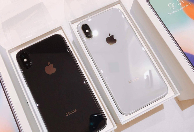 NÓNG: iPhone X 256 GB có giá 68 triệu thôi, sẽ về đến Việt Nam sáng nay