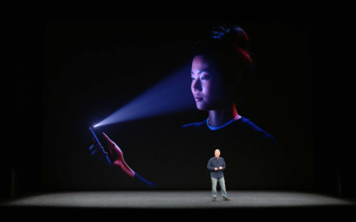 Thêm 300 USD, iPhone X có gì hơn iPhone 8 Thêm 300 USD, iPhone X có gì hơn iPhone 8