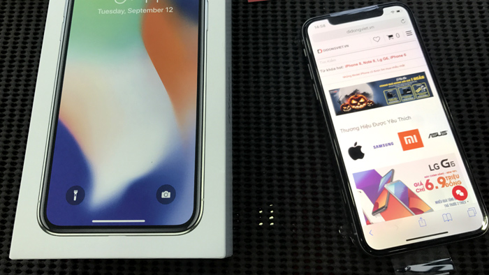 iPhone X tại VN giảm sốc gần 20 triệu sau 5 giờ đầu tiên