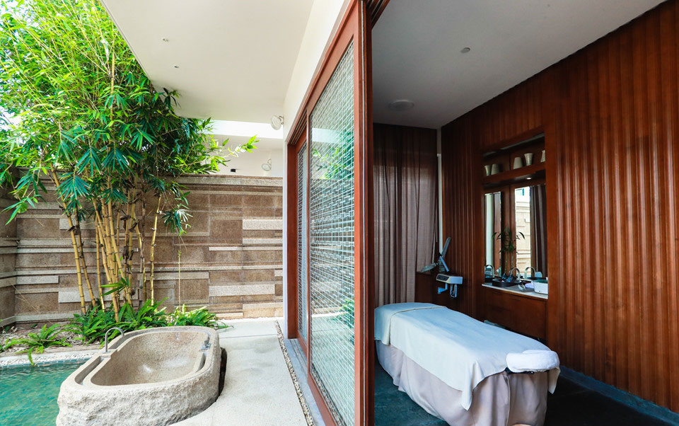 Resort được quản lý kiểu Mỹ dành cho đại biểu APEC