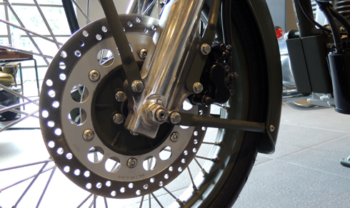 Royal Enfield Classic 500 - môtô 500 phân khối rẻ nhất Việt Nam