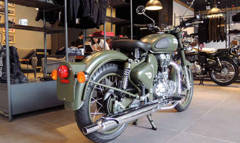 Royal Enfield Classic 500 - môtô 500 phân khối rẻ nhất Việt Nam