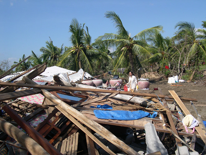 Bão số 12 - Damrey khó đổi hướng như Durian trước khi vào bờ