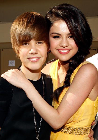 Đây là tình sử của Justin và Selena suốt 7 năm qua: Dài và dai chẳng kém Cô dâu 8 tuổi!