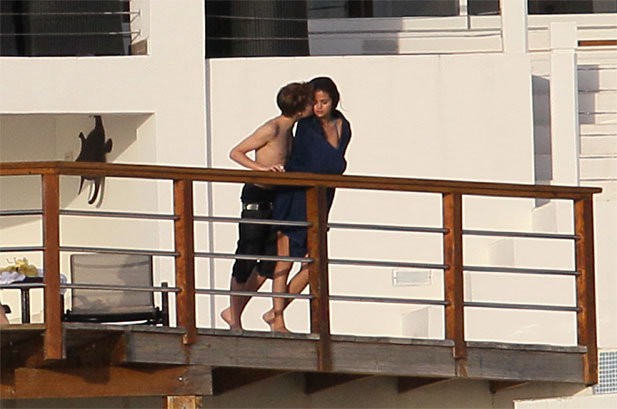 Đây là tình sử của Justin và Selena suốt 7 năm qua: Dài và dai chẳng kém Cô dâu 8 tuổi! Đây là tình sử của Justin và Selena suốt 7 năm qua: Dài và dai chẳng kém Cô dâu 8 tuổi!