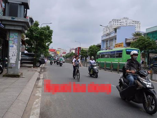 Không mượn được tiền, đâm tài xế GrabBike cướp xe