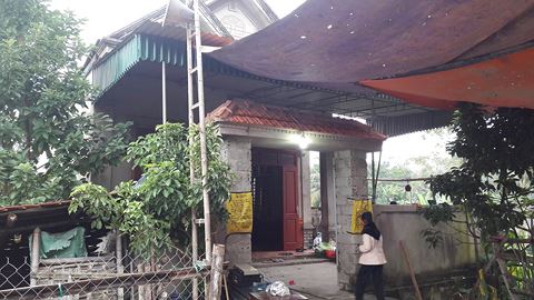 Đẫm nước mắt đám tang nữ sinh bị bạn trai sát hại trong rừng mưa lạnh