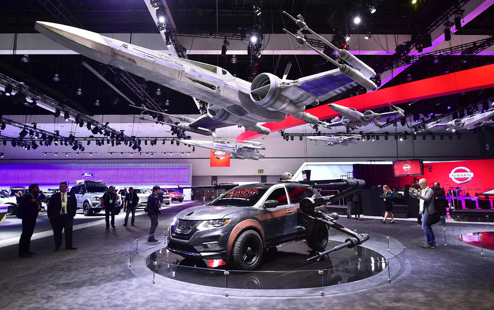 Dàn xế hộp phong cách Star Wars từ Nissan