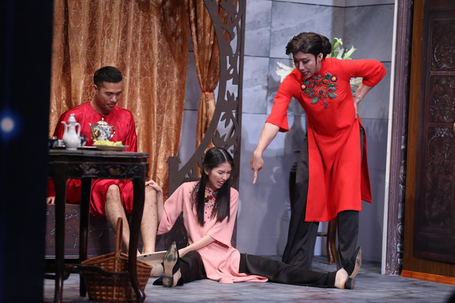 Tự Long: Ca sĩ ngày nay đớp, nhép như điên ấy mà