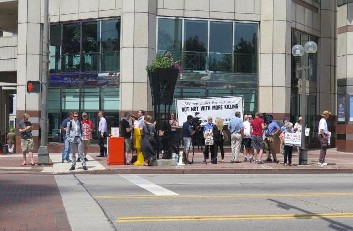 Mỹ thiếu thuốc tiêm tử hình: Khi các tập đoàn sợ mất hình ảnh