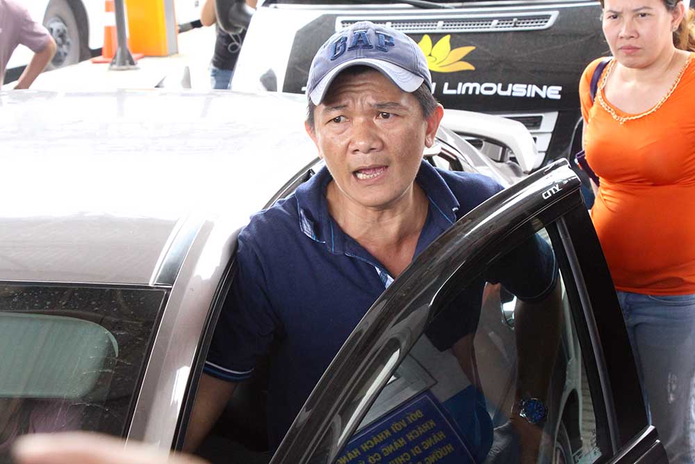 Tài xế phản ứng dữ dội, BOT Cai Lậy xả trạm lần thứ 14